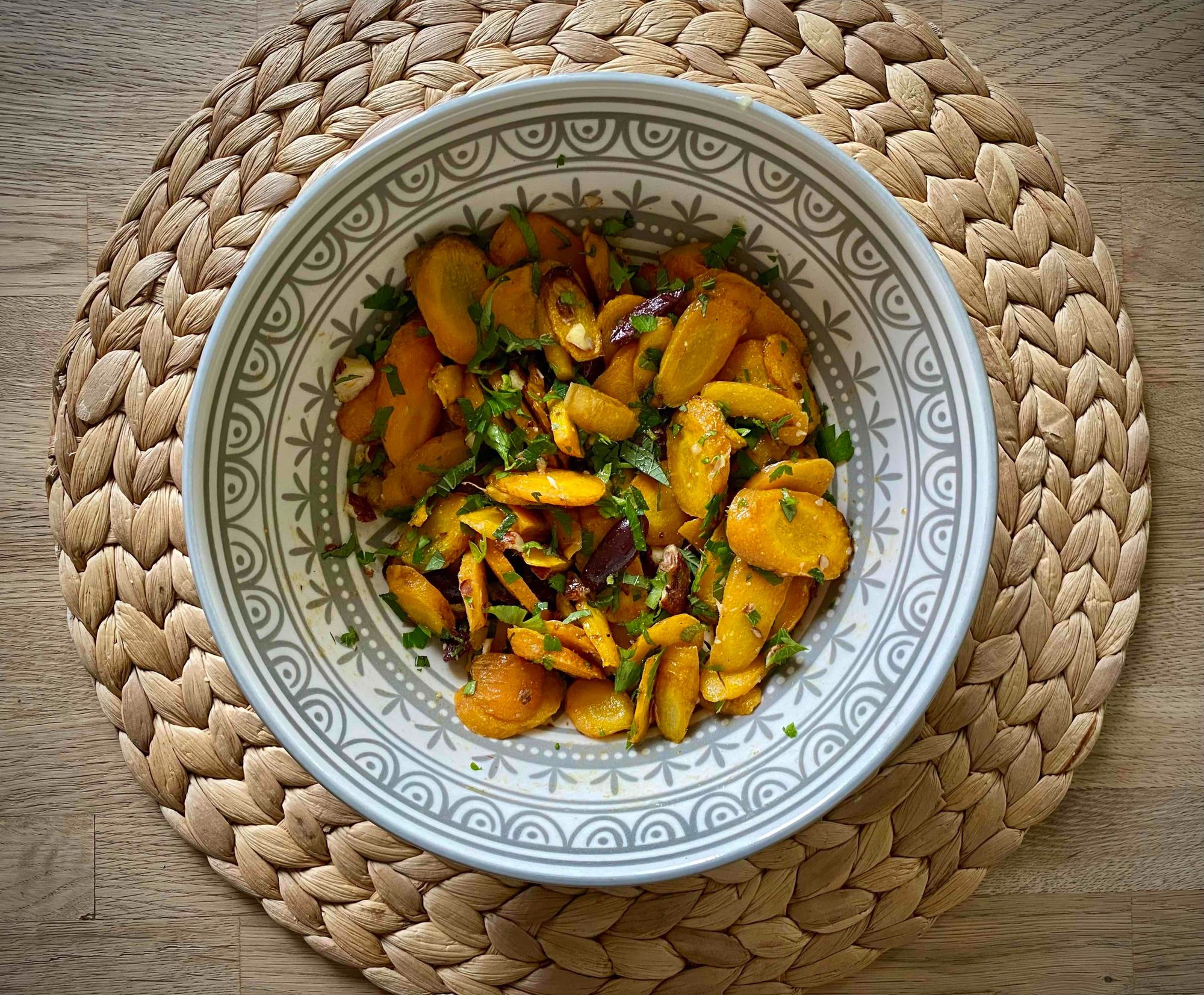 ORIENTALISCHER-KAROTTENSALAT.