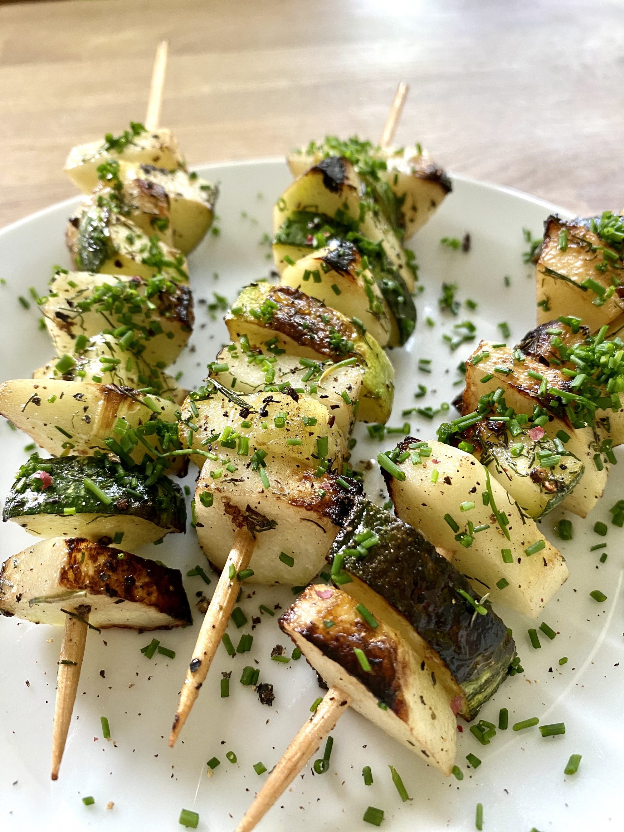 KOHLRABI AM SPIEß.