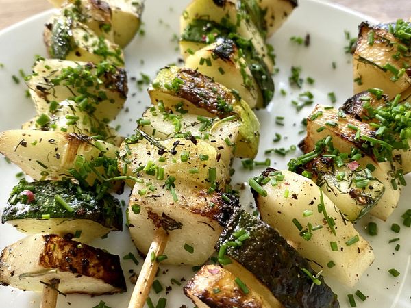 KOHLRABI AM SPIEß.